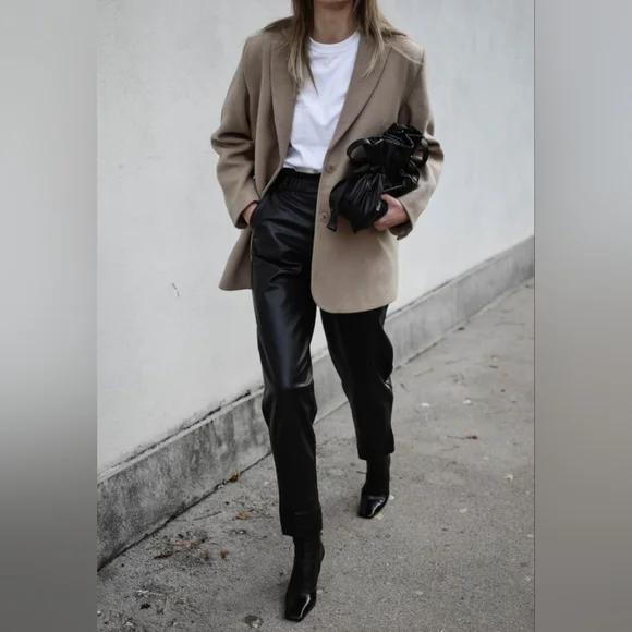 🔥Last 2🔥MANGO Faux leather pants - Picture 11 of 13